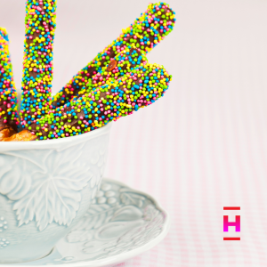 chocolate-covered-pretzels-cannabis-infused
